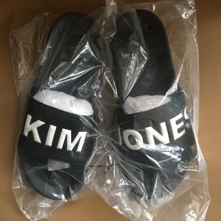 キムジョーンズ(KIM JONES)のキムジョーンズ✖︎guシャワーサンダル(サンダル)