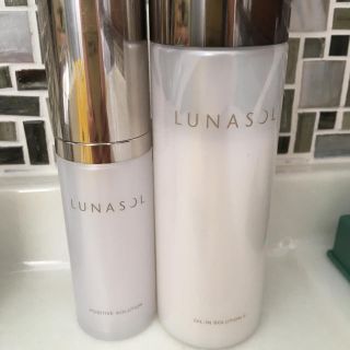 ルナソル(LUNASOL)のルナソル  オイルインソリューション(化粧水/ローション)