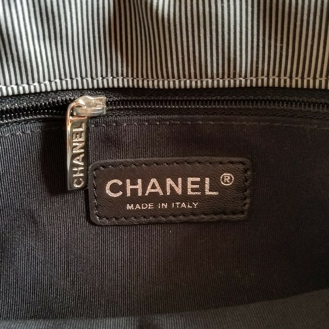 CHANEL(シャネル)の美品★シャネル CHANEL チェーンバック マトラッセ  レディースのバッグ(ハンドバッグ)の商品写真