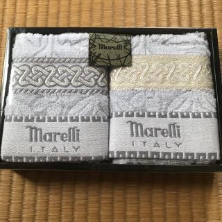 mareffi  フェイスタオル新品未使用(タオル/バス用品)