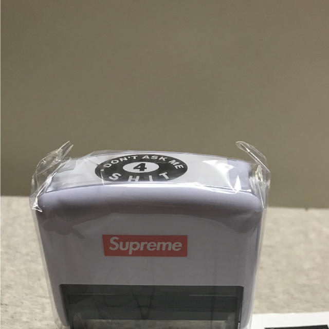 Supreme(シュプリーム)のシュプリーム スタンプ ハンドメイドの文具/ステーショナリー(はんこ)の商品写真