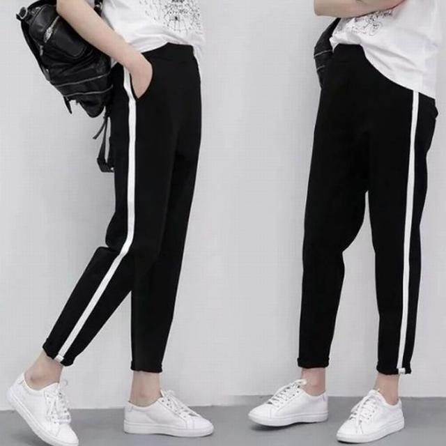 XL サイドライン ジョガー ジャージ パンツ テーパード 韓国 黒白 AD70Z レディースのパンツ(カジュアルパンツ)の商品写真