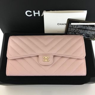 シャネル(CHANEL)のCHANEL  フラップウォレット シェブロン ピンク 長財布(財布)