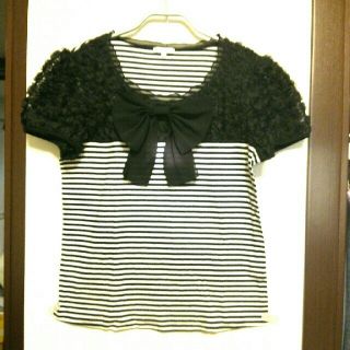 トゥービーシック(TO BE CHIC)の美品  TO BE CHIC シフォン フラワー リボン ブラウス カットソー (シャツ/ブラウス(半袖/袖なし))