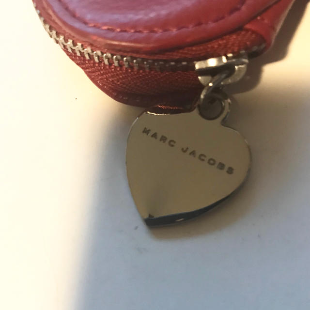 MARC JACOBS(マークジェイコブス)のMARC JACOBS ハート型コインケース レディースのファッション小物(コインケース)の商品写真