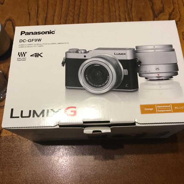 Panasonic(パナソニック)のパナソニックLUMIXDC-GF9Wダブルレンズキット スマホ/家電/カメラのカメラ(ミラーレス一眼)の商品写真