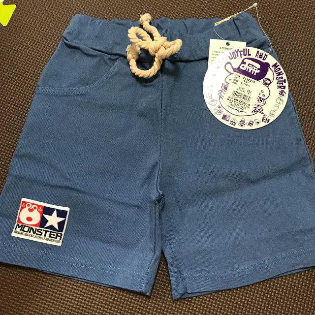 JAM(ジャム)の新品 タグ付き JAM 何代目 ハーフパンツ 130 キッズ/ベビー/マタニティのキッズ服男の子用(90cm~)(パンツ/スパッツ)の商品写真