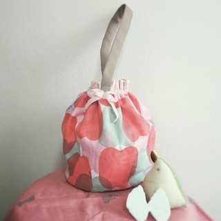 handmade ∞  ころりん巾着バッグ pomme*pink(バッグ)