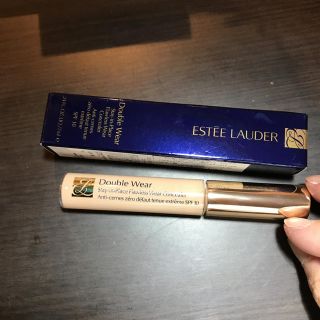 エスティローダー(Estee Lauder)のご専用！ エスティローダー ステイ イン プレイス コンシーラー01ライト(コンシーラー)