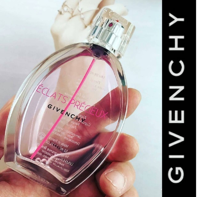 GIVENCHY(ジバンシィ)の【新品】ジバンシィ エクラ プレシュー オーデトワレ  50ml コスメ/美容の香水(香水(女性用))の商品写真