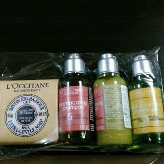 ロクシタン(L'OCCITANE)の新品★L'OCCITANEトラベルセット(サンプル/トライアルキット)