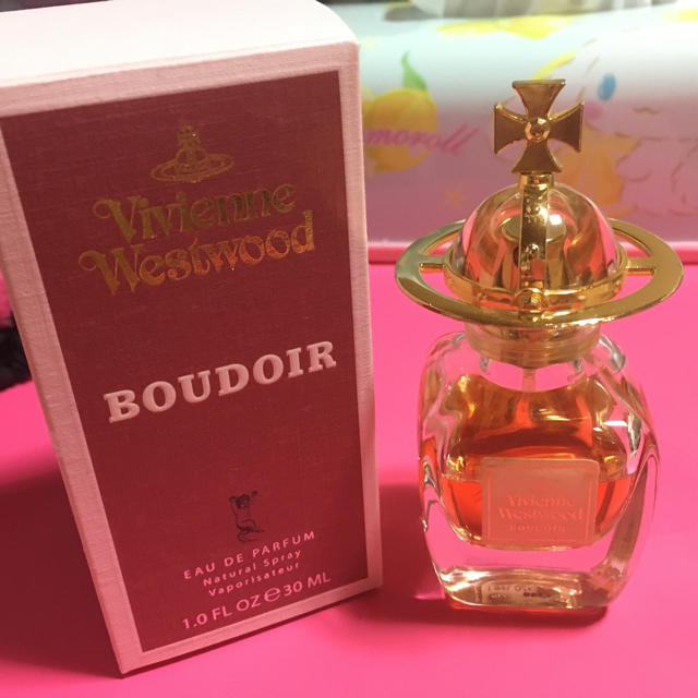 Vivienne Westwood(ヴィヴィアンウエストウッド)のヴィヴィアンウエストウッド ブドワール オードパルファム30ml コスメ/美容の香水(香水(女性用))の商品写真