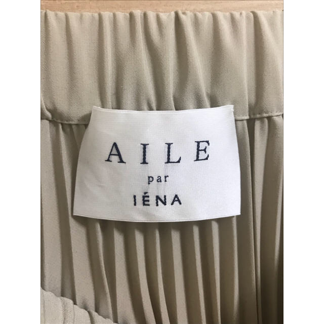 IENA(イエナ)の出品本日まで☆IENA AILE デシンプリーツスカート 美品 36 レディースのスカート(ロングスカート)の商品写真