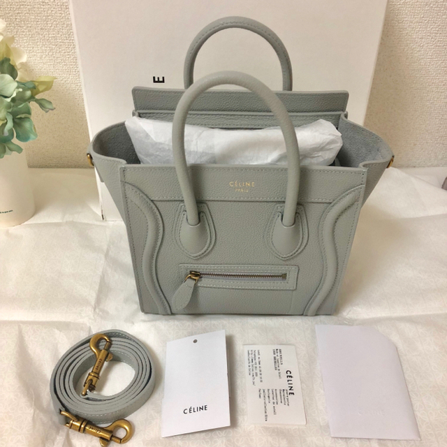 celine(セリーヌ)の【新品未使用】値下げ！CELINE セリーヌ ラゲージ ナノ レディースのバッグ(ハンドバッグ)の商品写真