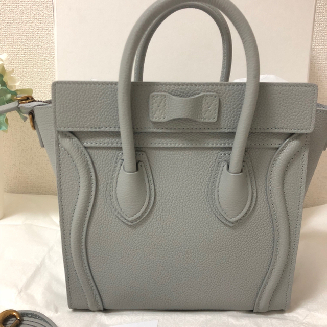 celine(セリーヌ)の【新品未使用】値下げ！CELINE セリーヌ ラゲージ ナノ レディースのバッグ(ハンドバッグ)の商品写真