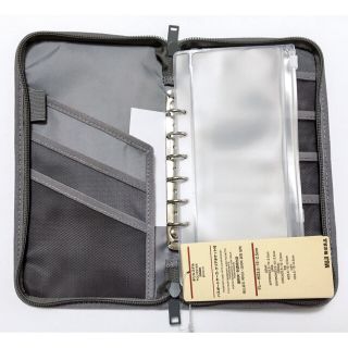 ムジルシリョウヒン(MUJI (無印良品))の新品タグ付‼︎ 無印良品パスポートケースクリアポケット2枚 ラクマあんしん補償付(旅行用品)