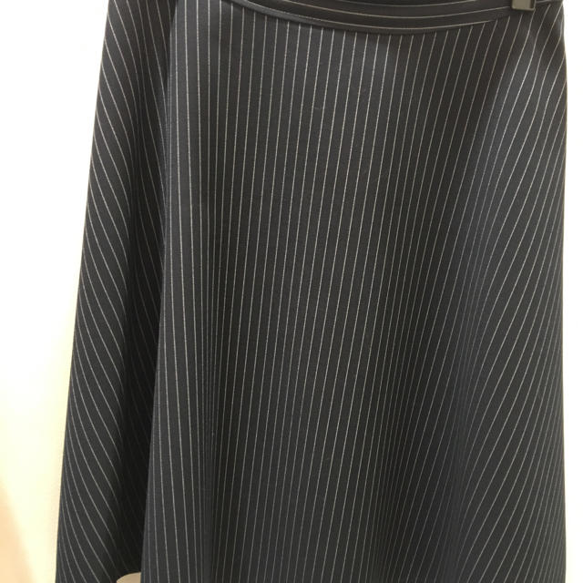 INDIVI(インディヴィ)の☆インディヴィ INDIVI フレアスカート☆ レディースのスカート(ひざ丈スカート)の商品写真