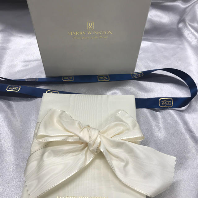 非売品◇ハリーウィンストンHARRY WINSTON◇アルバム