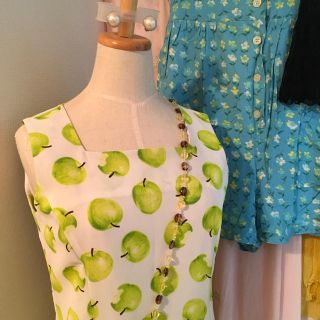 ロキエ(Lochie)の🔻vintage green apple one-piece🍏(ひざ丈ワンピース)