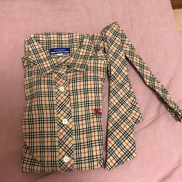 BURBERRY BLUE LABEL(バーバリーブルーレーベル)のBURBERRY BLUE LABEL タイ付きシャツ レディースのトップス(シャツ/ブラウス(長袖/七分))の商品写真