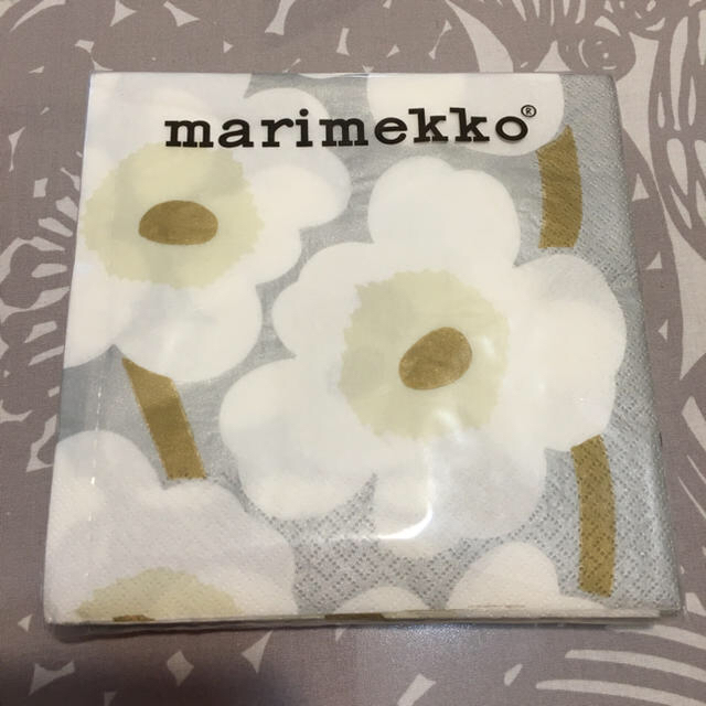 marimekko(マリメッコ)のmarimekko ペーパーナプキン ウニッコ グレー 33cm インテリア/住まい/日用品のキッチン/食器(テーブル用品)の商品写真