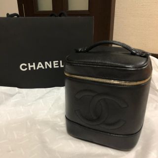 シャネル(CHANEL)のシャネル💕バニティポーチ💕キャビアスキン💕黒(ポーチ)