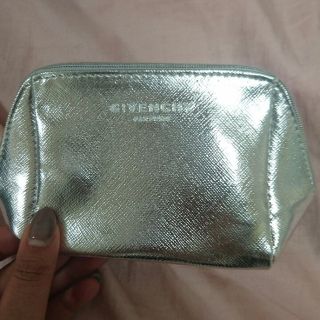 ジバンシィ(GIVENCHY)のDivaさん専用 GIVENCHY 化粧ポーチ(ウエストポーチ)