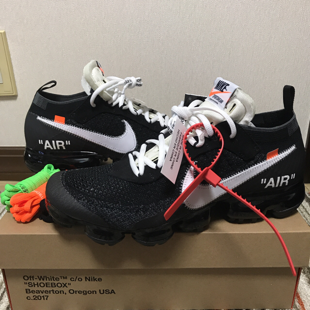 新着 OFF-WHITE - vapormax offwhite 後2時間 スニーカー