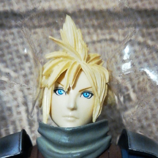 Square Enix プレイアーツ クラウド フィギュア クライシスコア Ff7の通販 By こま42 S Shop スクウェアエニックスならラクマ Square Enix プレイアーツ クラウド フィギュア クライシスコア Ff7の通販 By こま42 S Shop スクウェアエニックスならラクマ