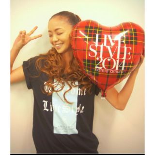 マウジー(moussy)のなっち様専用 安室奈美恵 Tシャツ マウジー  ライブ グッズ(ミュージシャン)