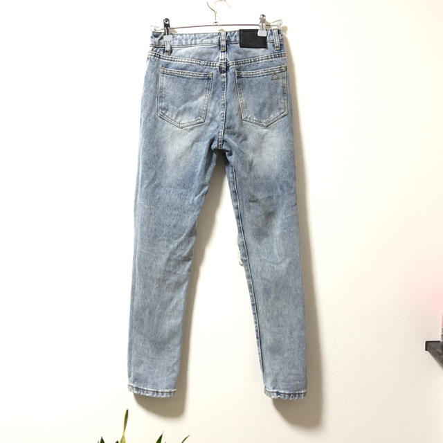 UNIF(ユニフ)のUNIFダメージデニム レディースのパンツ(デニム/ジーンズ)の商品写真