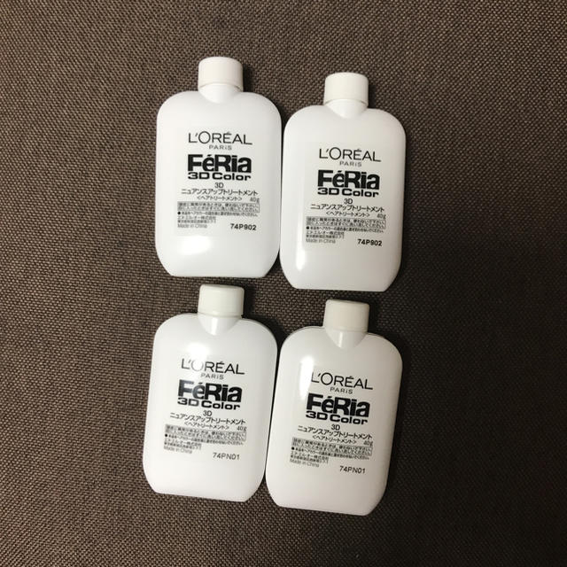 L'Oreal Paris(ロレアルパリ)のニュアンスアップトリートメント 40g×4個 コスメ/美容のヘアケア/スタイリング(トリートメント)の商品写真