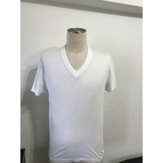 プラダ(PRADA)の●PRADAプラダファーストライン白コットンVネックTシャツ▽モチーフ●良好美品(Tシャツ/カットソー(半袖/袖なし))