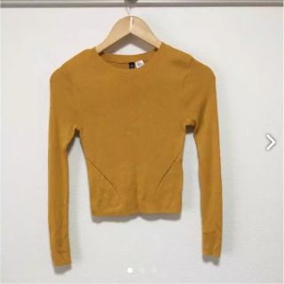 エイチアンドエム(H&M)のニット  イエロー 美品(ニット/セーター)