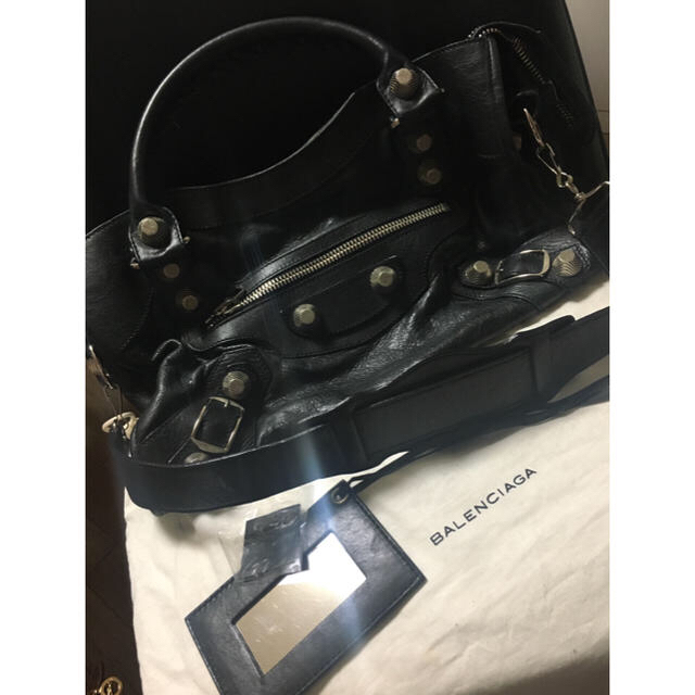 Balenciaga(バレンシアガ)のバレンシアガ ジャイアント シティ ブラック レディースのバッグ(ショルダーバッグ)の商品写真