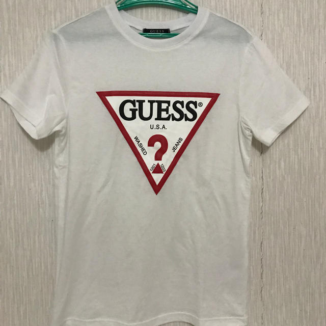 GUESS(ゲス)のguess Tシャツ レディースのトップス(Tシャツ(半袖/袖なし))の商品写真