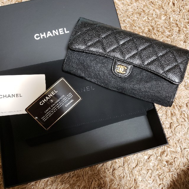 レディースCHANELマトラッセ長財布