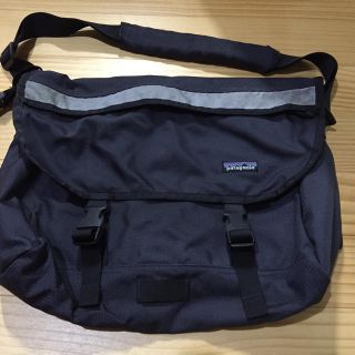 パタゴニア　patagonia メッセンジャーバッグ　ショルダーバッグ