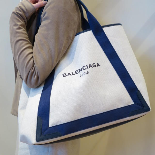 Balenciaga - バレンシアガ キャンバストートM ネイビーの通販 by