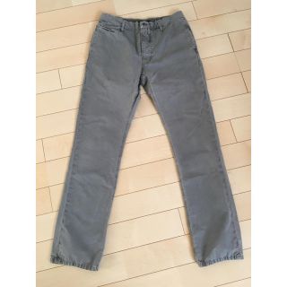 ヌーディジーンズ(Nudie Jeans)のNUDIE JEANS KHAKI REGULAR チノトラウザーパンツ (チノパン)