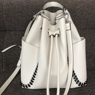 ザラ(ZARA)のZARA ハンドバッグ ショルダー付き(ハンドバッグ)