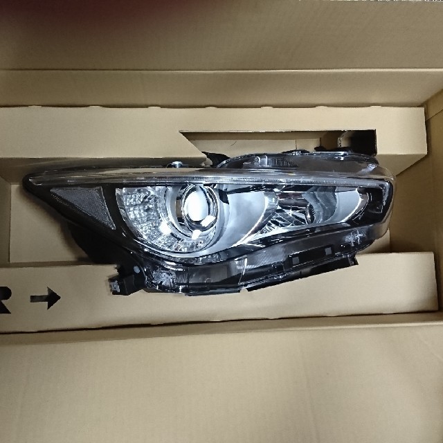 現行型v37 スカイライン ヘッドライト LEDヘッドライト 右