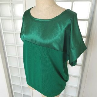 ユナイテッドアローズグリーンレーベルリラクシング(UNITED ARROWS green label relaxing)のグリーンレーベルリラクシンググリーントップス(Tシャツ(半袖/袖なし))