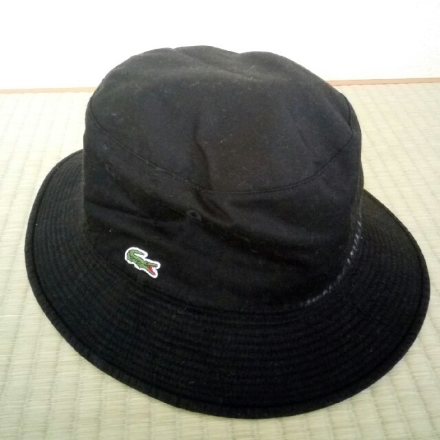 LACOSTE(ラコステ)のLACOSTE ラコステ リバーシブルハット ベージュ ネイビー ブラック 帽子 レディースの帽子(ハット)の商品写真