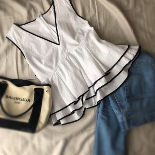 ザラ(ZARA)のryuryu様専用ZARA リボン トップス M(カットソー(半袖/袖なし))