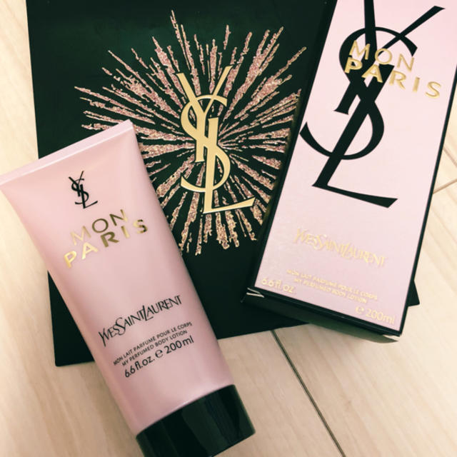 Yves Saint Laurent Beaute(イヴサンローランボーテ)のYSL MON PARIS ボディローション コスメ/美容のボディケア(ボディクリーム)の商品写真