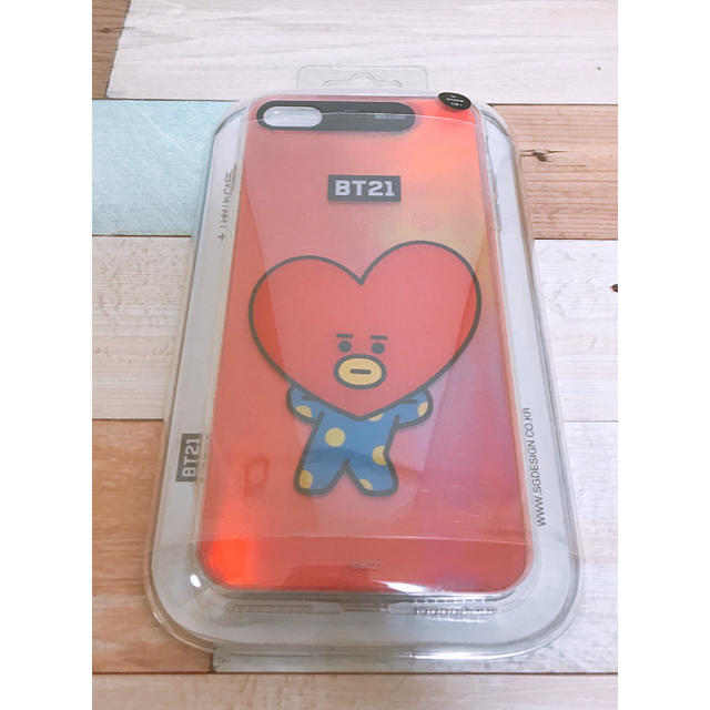 防弾少年団(BTS)(ボウダンショウネンダン)の【あ様専用】BT21 TATA iPhone7/8+ケース エンタメ/ホビーのCD(K-POP/アジア)の商品写真