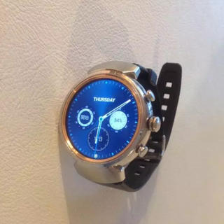 エイスース(ASUS)のASUS ZenWatch 3 (腕時計(デジタル))