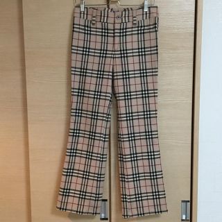 バーバリーブルーレーベル(BURBERRY BLUE LABEL)の美品❗️バーバリーブルーレーベル パンツ 38サイズ(カジュアルパンツ)