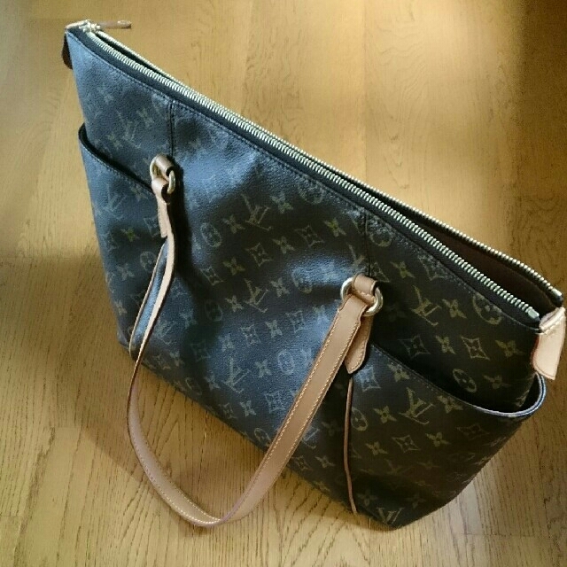 かわいい! LOUIS 専用美品☆正規品☆ルイヴィトントータリー☆トート